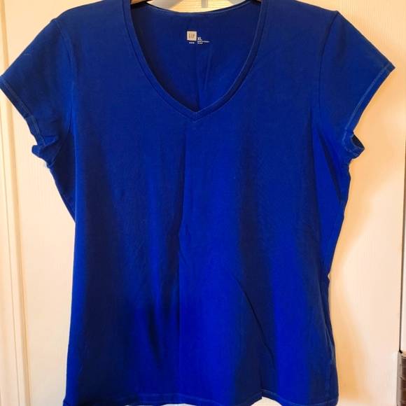 GAP Tops - Xl bright blue Gap v neck tee